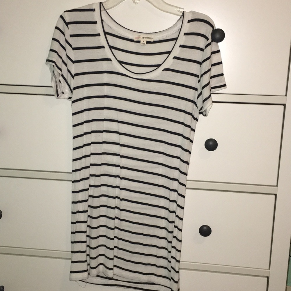 Zenana Outfitters stripped shirt